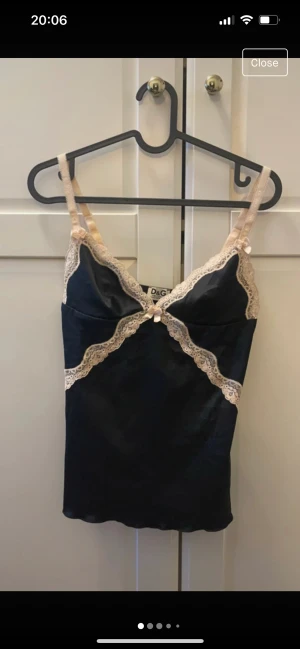 Dolce & Gabbana linne - Vintage, perfect skick