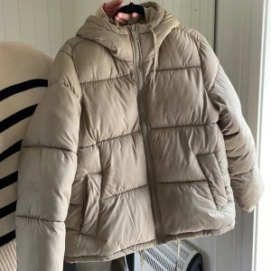 Hm jacka Grön  - Fin jacka från hm 