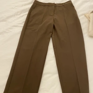 Amalie star nakd lowwaist - Endast testade, lowwaist kostymbyxor