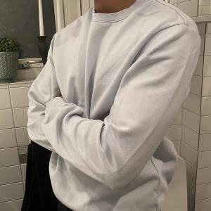 Sweatshirt - Ljusblå sweatshirt från hm