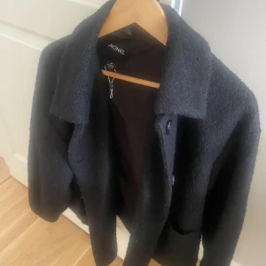 Kappa monki  - Kappa från monki. Storlek M jag har i vanliga fall S