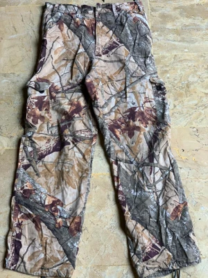 Best Quality  - Good condition A grade mix hunting’s 40 pcs 