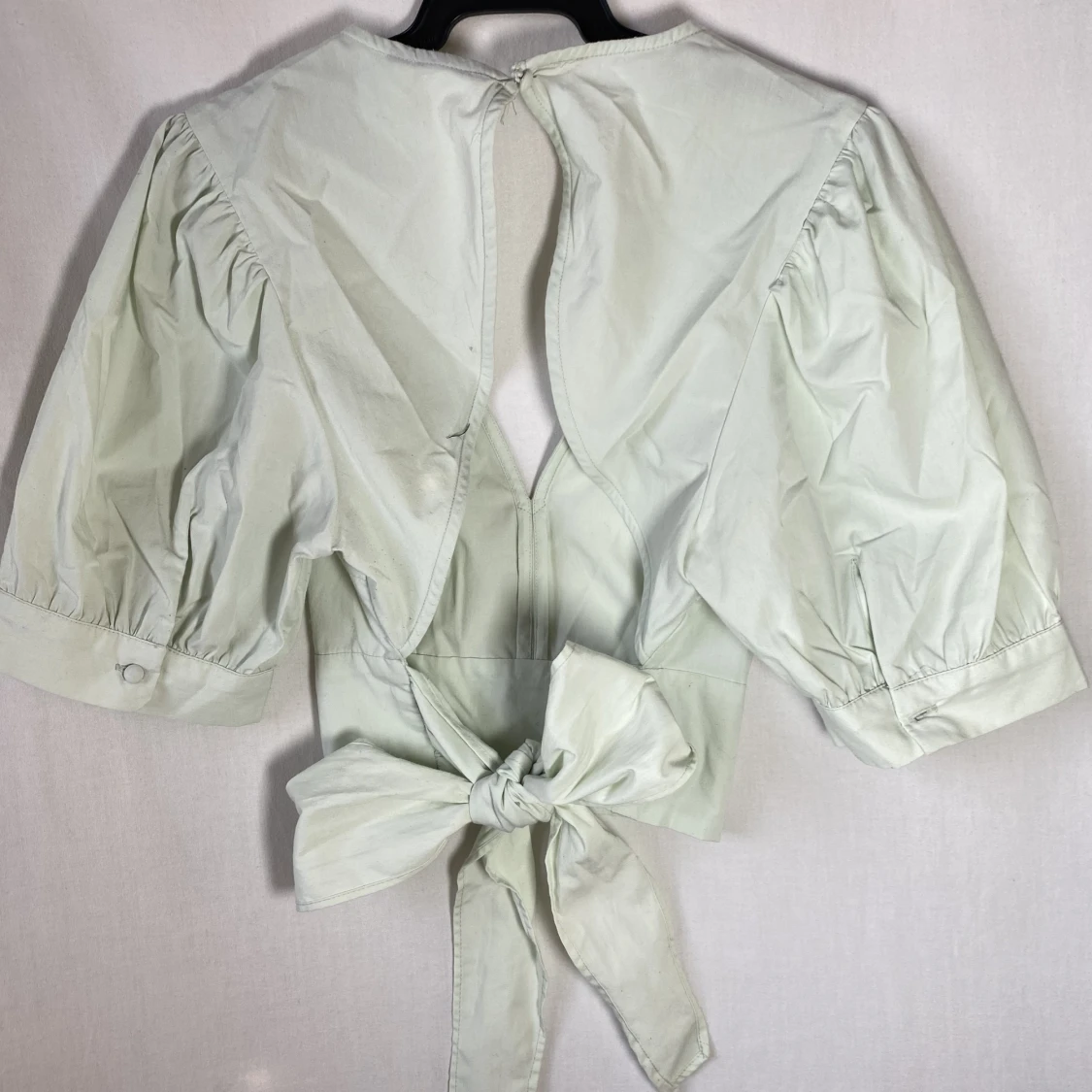 Mintgrön blus med knytning - 90