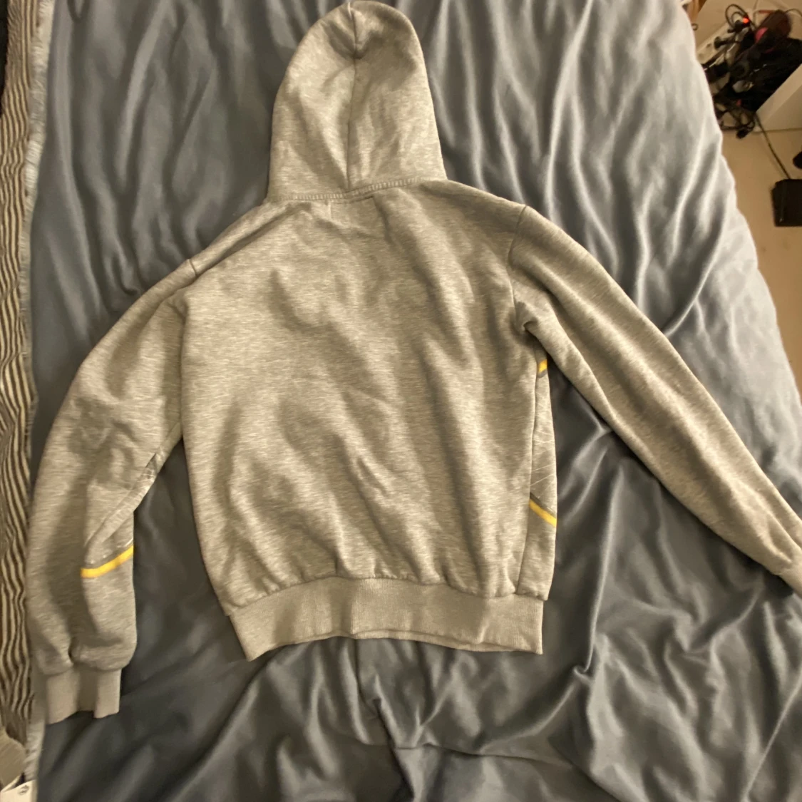 Hoodie med tryck - 91