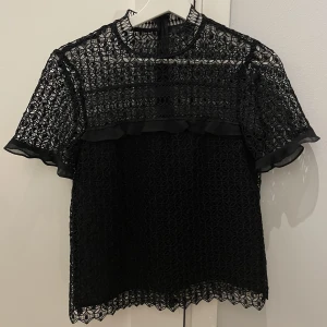 Topp från zara - Supersöt topp från zara🖤nyskick!