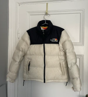 North face jacka limited edition  - North face jacka limited edition Woman S 