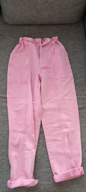 Jeans Mom fit  - size 36, no shipping, local pickup in Bro