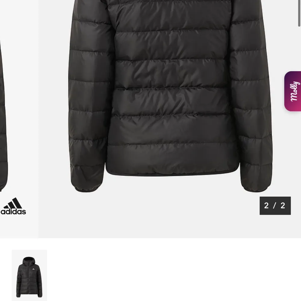 Säljer min snygga, lätta och varmfodrade vinterjacka.  Märke Adidas och är i väldigt bra skick! Använd endast 1 vinter, så inga skador eller konstigheter.  Strl M.    Har fler bilder om intresserad!. Jackor.