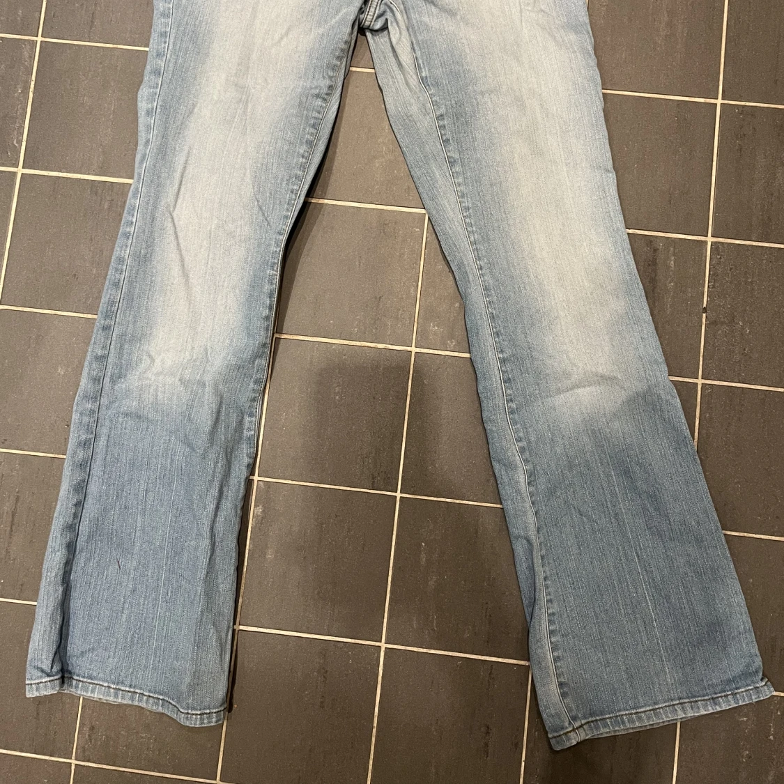 Lowwaist bootcutjeans - 90