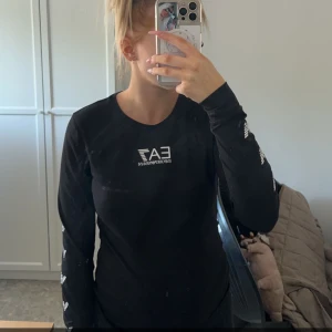 Ea7 tröja - köpt för 1 v sen. stl S