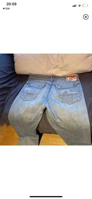 Evisu - strl 33 inga flaws