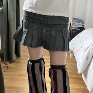 Minikjol - Minikjol i jeans tyg