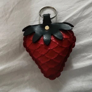  Strawberry keychain  -  Squishy, strawberry keychain.