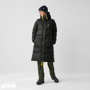 Söker stl M - Söker samma jacka som på bilden i storlek M. Vi kan diskutera priset.😊