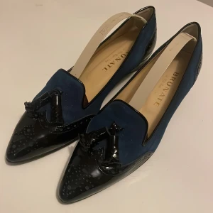 Brunate pumps - Helt nya Brunate Pumps Nypris 3,800kr  
