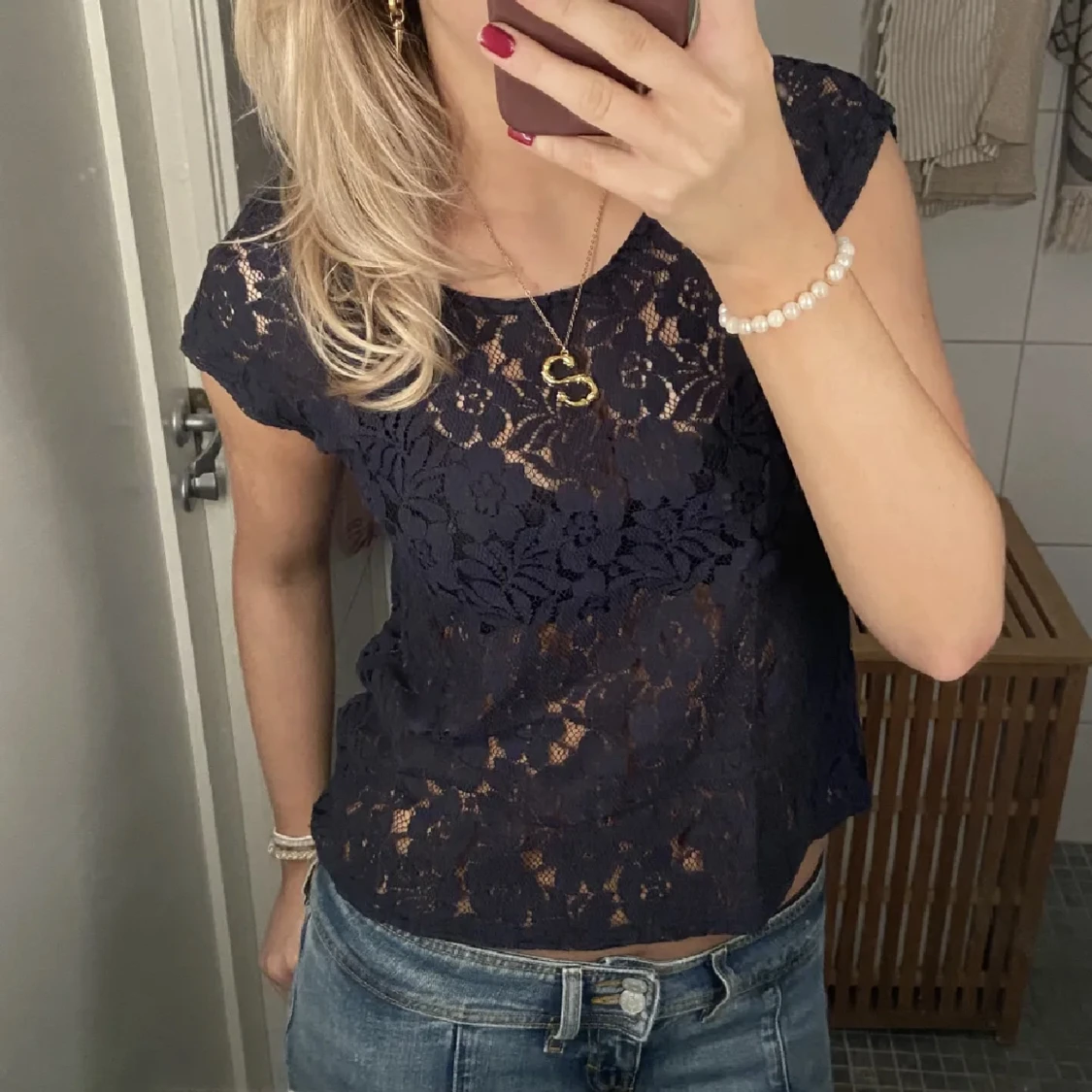 Jätte söt spets topp