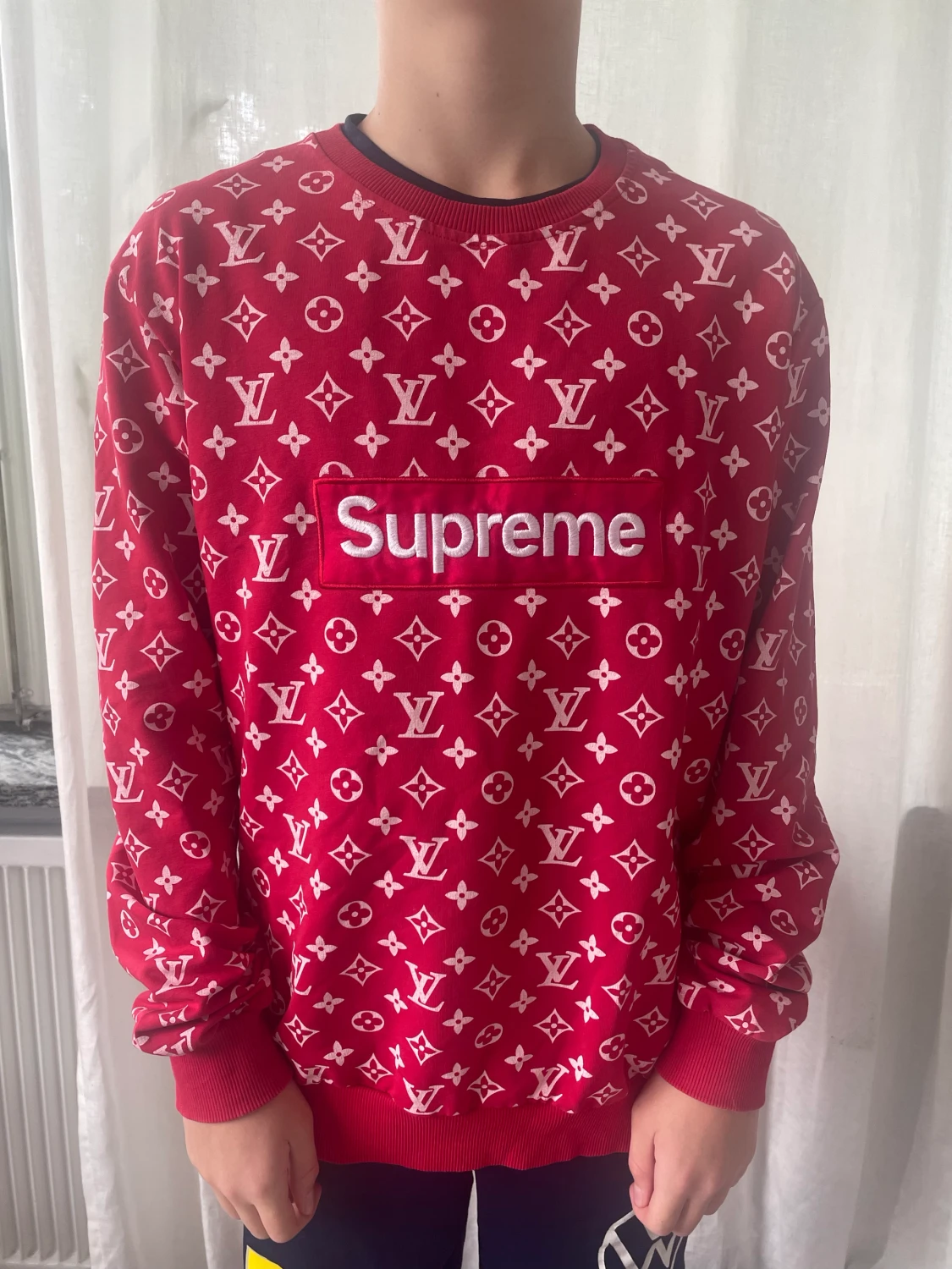Supreme dupe