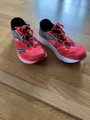 Löparskor Saucony kinvara - Löparskor, Saucony kinvara 9, strl 40 