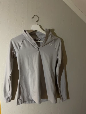 Gymshark träningströja - Aldrig använd för tycker inte det är min färg. Nypris 449kr