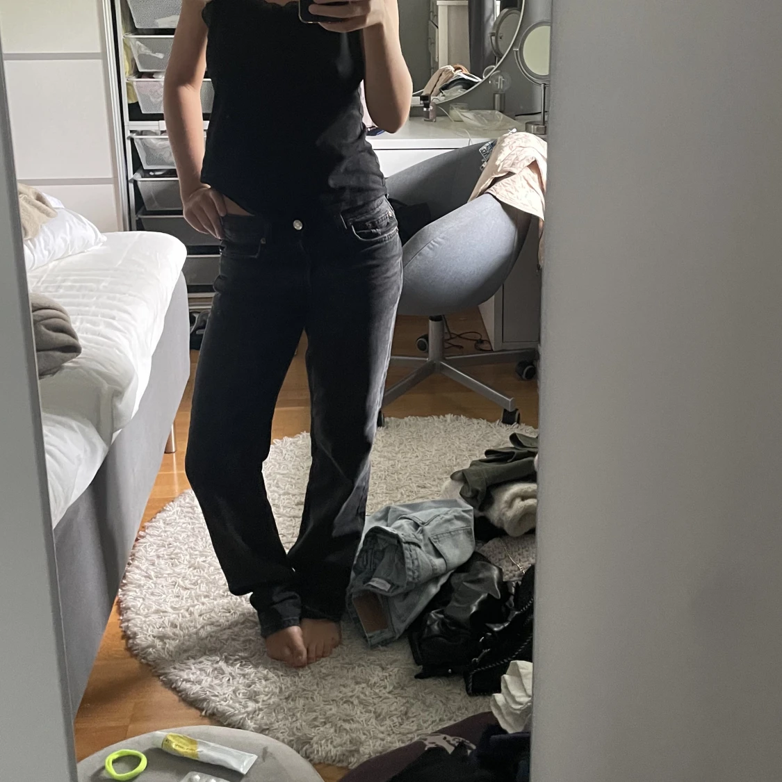 Lågmidjade jeans från zara  - 90