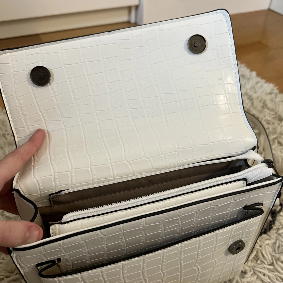 Vit väska - 91