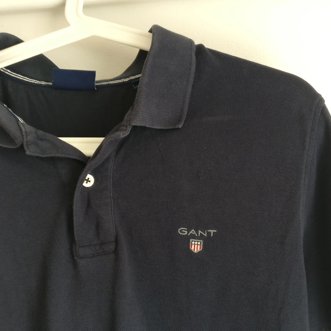 Marinblå Gant piké - 90