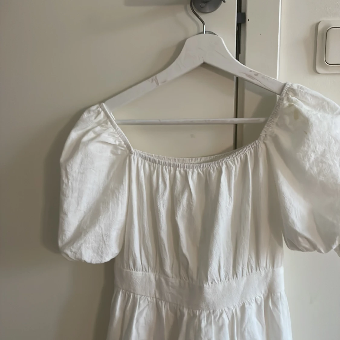 Fin vit klänning - 90