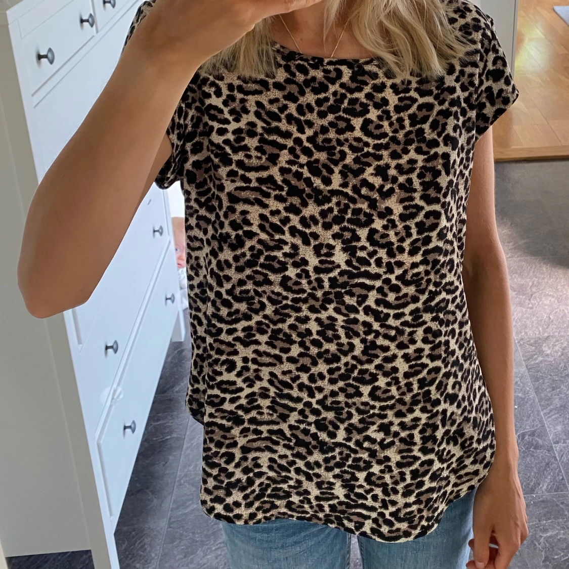 Leopardmönstrad blus
