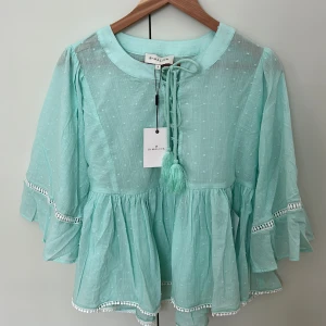 ByMalina topp - Mintgrön bomull, aldrig använd med lappar kvar.