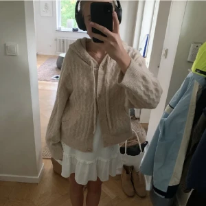 Other storied - Söt Other stories hoodie. Storlek S. 