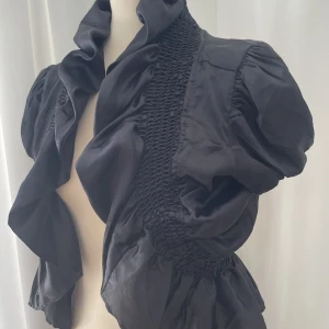 Topp S/M - Ny med prislappen kvar 