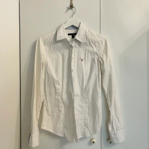 Gant shirt - Poplin 100% cotton Gant shirt 