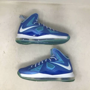 Lebron X ” Diamond ” 💎  - Lebron X ” Diamond ”  i bra skick.   Skor tvättas innan utskick 👟  Pris kan diskuteras vid snabbköp 💵