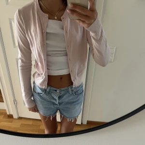 Kofta - Tunn kofta aldrig använd 