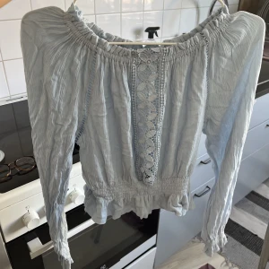 Blus  - Aldrig använd 