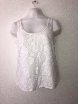 Spetslinne  - Linne från H&M storlek s 