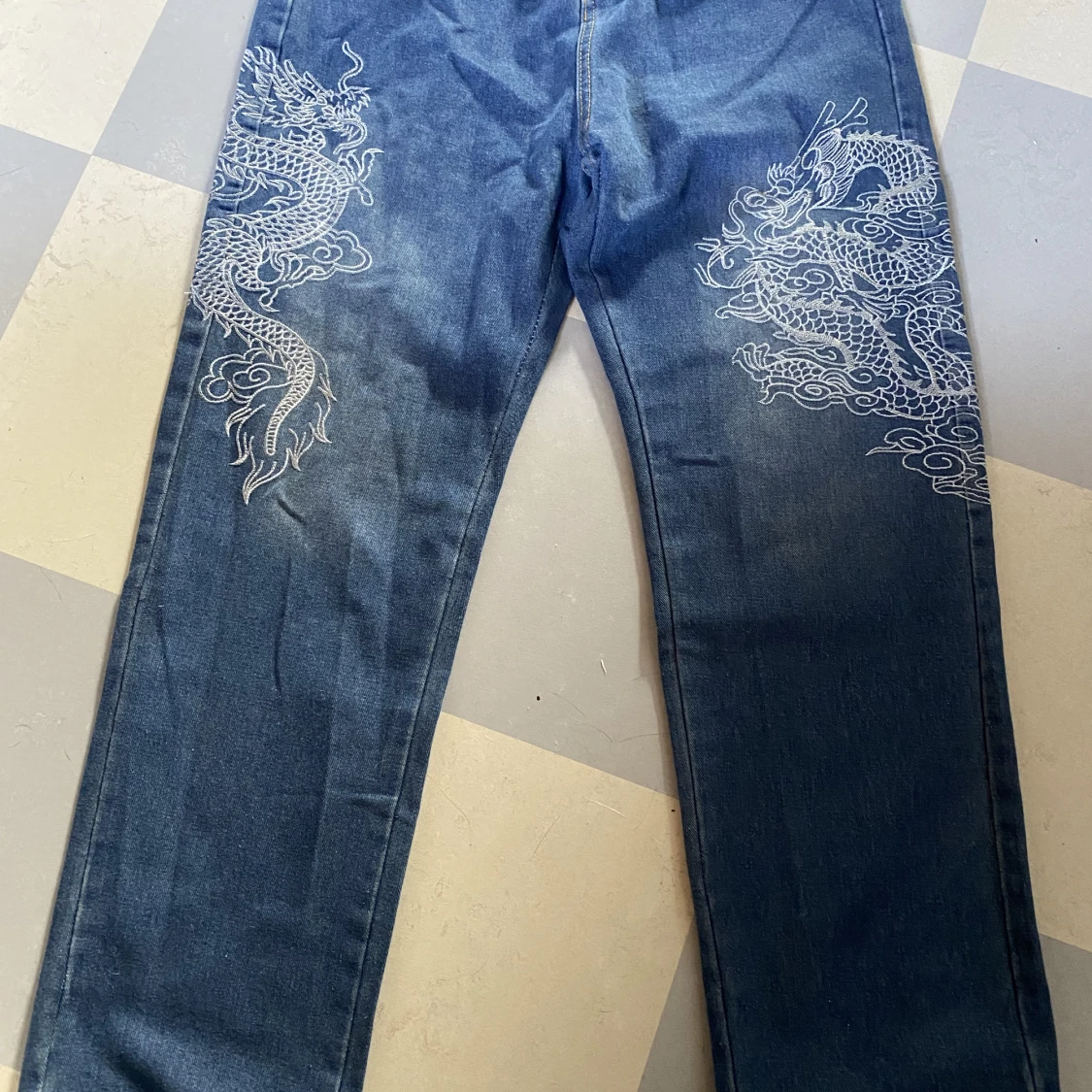 Broderade Jeans