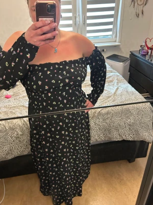 Maxiklänning ny XXL m arm  - Ny med prislapp 