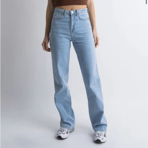 Jeans - Ljusblåa jeans från madlady