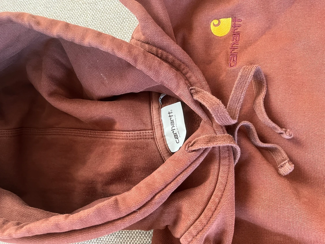 Carhartt Hoodie  - 90