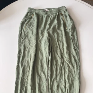 Tunna sommar byxor  - Luftiga gröna sommar byxor 