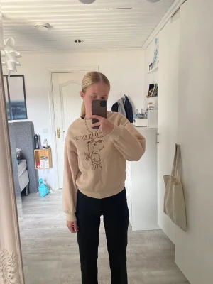 sweatshirt  - beige sweatshirt, inga defekter