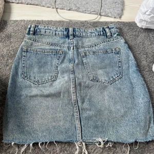 Jeanskjol - Jeanskjol från hm 