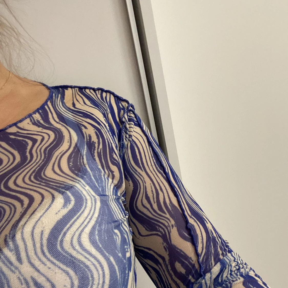 Blå meshtopp från monki - 90