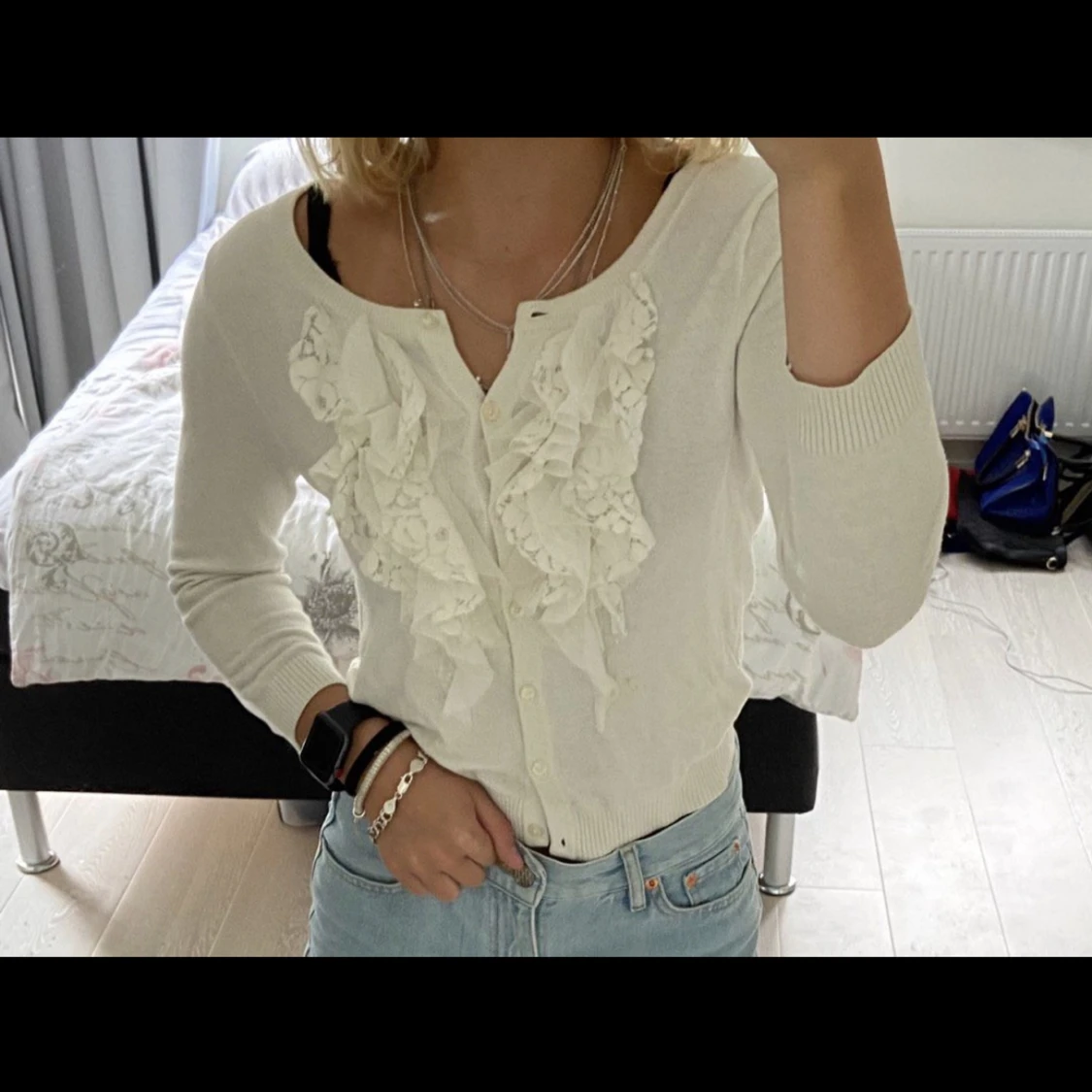 Vit kofta med spets från Hollister