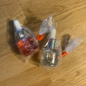 Nagelolja - Oöppnad nagelolja från nagelgiganten! 45kr st eller båda för 80💕