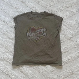 Zadig tröja  - En super fin Zadig tröja men som tyvär har tappat några stenar.