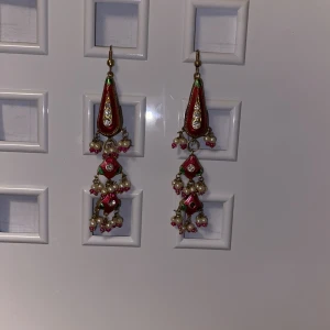 Örhängen! - Örhängen väldigt fina!