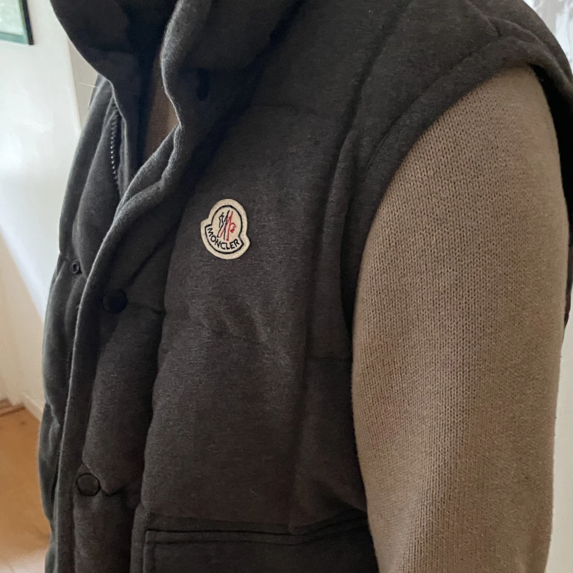 Moncler Grey Down väst - 90