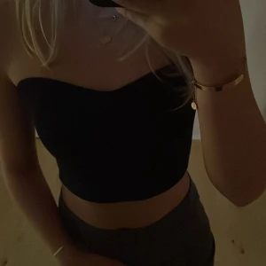 Zara topp - Jättefin tubetopp från zara🥰använd max 1-2 gånger!